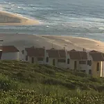 Salty House - Casa Salgada * Фош-ду-Арелью